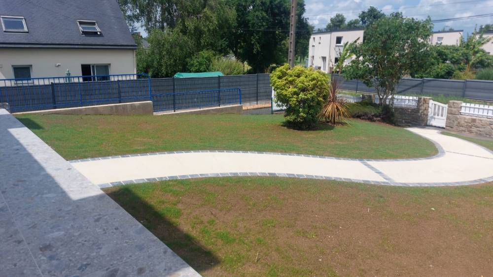 allee - gazon - terrasse (2)